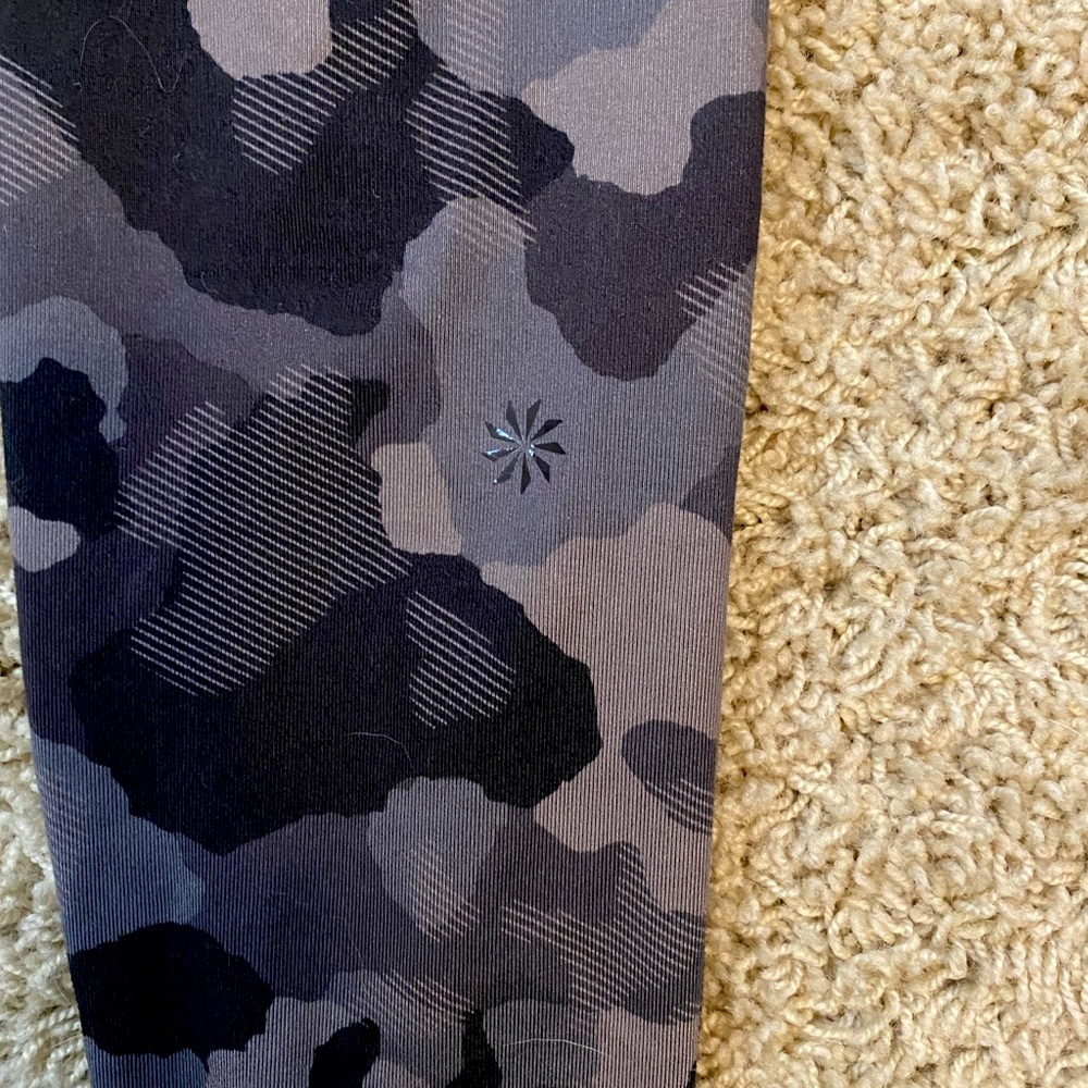 Camo Athelta Girl Leggings